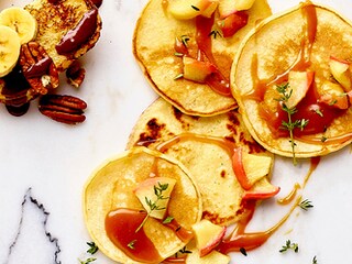 Pancakes fifty-fifty