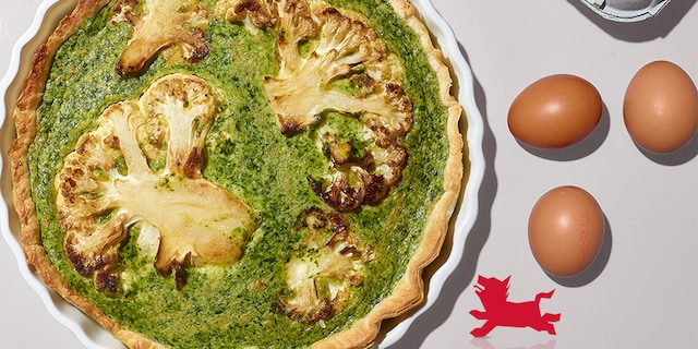 Quiche met bloemkool, spinazie en verse geitenkaas