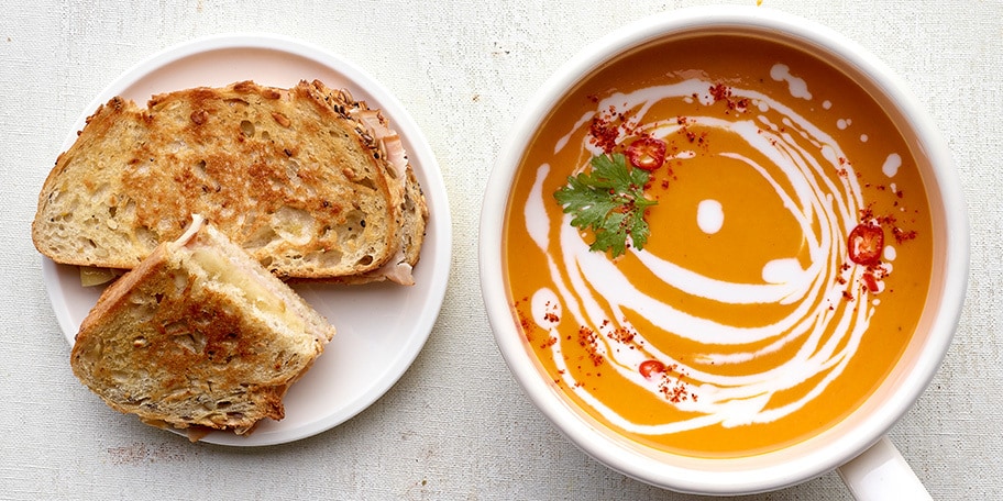 Soupe de carottes au lait de coco et au gingembre