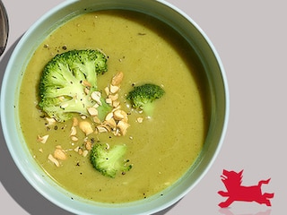 Veloutésoep met broccoli en cashewnoten