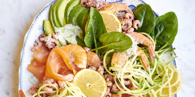 Salade océane, vinaigrette au yaourt