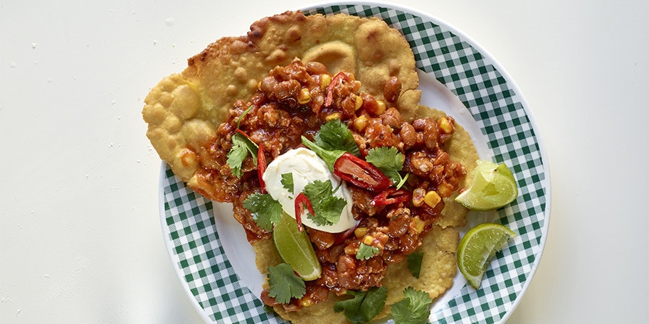 Homemade taco’s met chili con carne