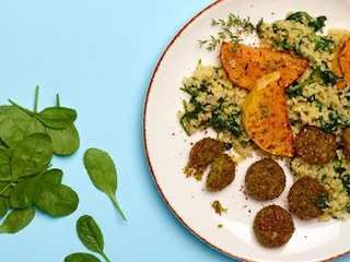 Falafels, butternut rôti et risotto de boulgour aux épinards