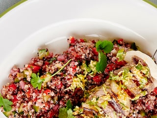 Brochettes de boeuf parfumées et salade tiède de quinoa