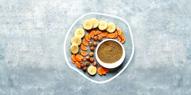 Vegan cookies met wortelen en hazelnoten