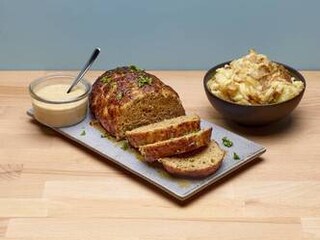 Vleesbrood met twee soorten mosterd en&nbsp;witloofstoemp&nbsp;