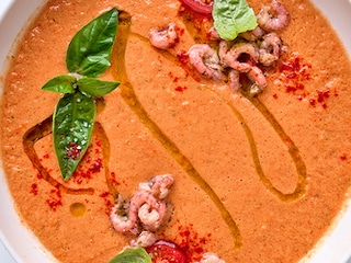 Gazpacho aux pêches et aux tomates cerises