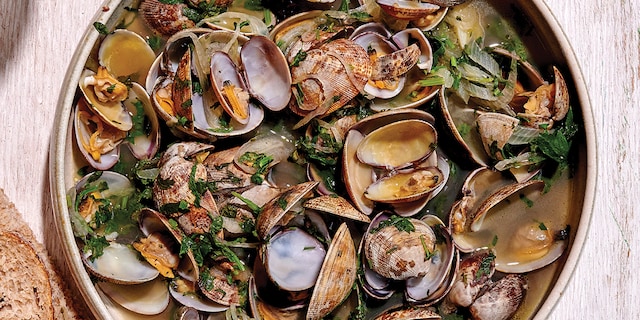 Vongole aux herbes au barbecue