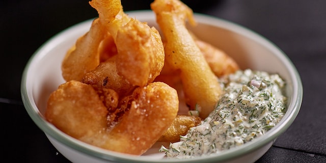 Beignets de merlan à la bière Fourchette et sauce tartare