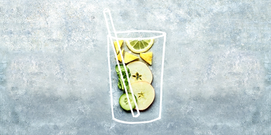 Smoothie fruité aux épinards et concombre