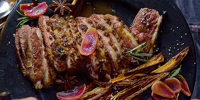 Magret de canard à l'orange et aux épices