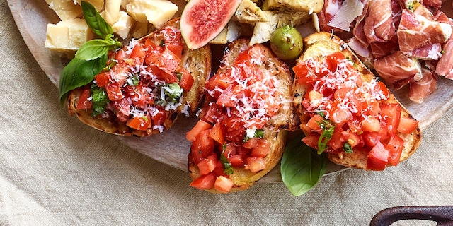 Bruschetta de tomates