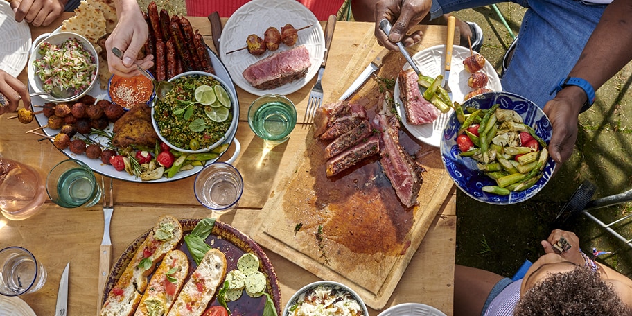 Côte à l’os et coleslaw