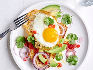 Huevos rancheros op toasts