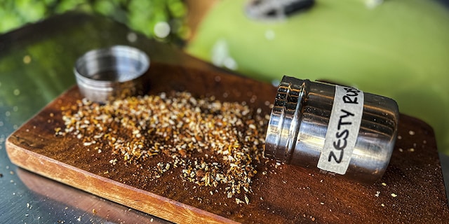 Zesty rub voor BBQ-kip
