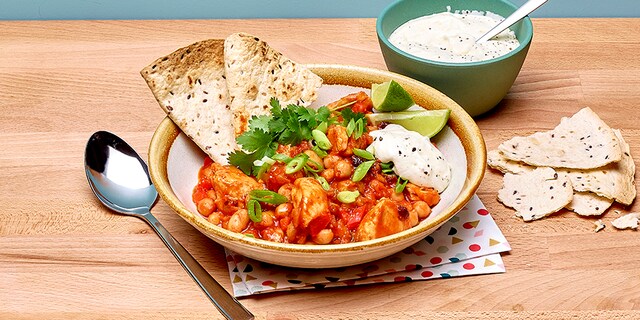 Cocotte de poulet tex-mex et tortillas grillées