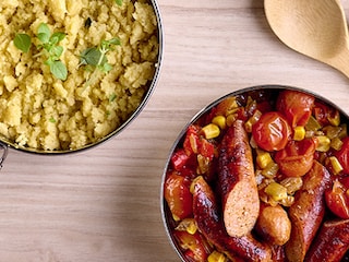 Polenta aux merguez et à la salsa de légumes