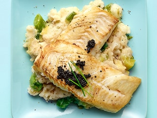 Stoemp parmentier met schelvishaas en haringeitjes