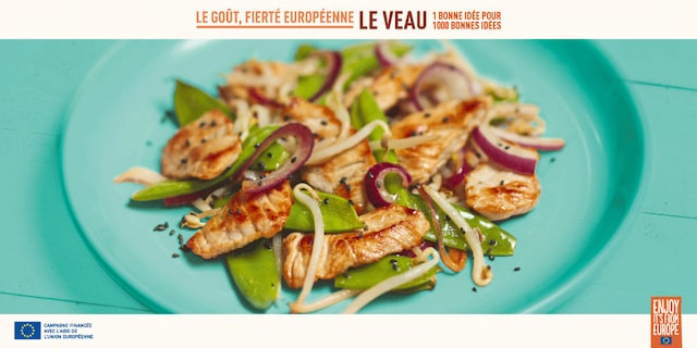 Wok de veau aux pois gourmands, soja et sésame noir