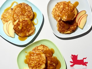 Pancakes de pommes, sauce caramel au beurre salé