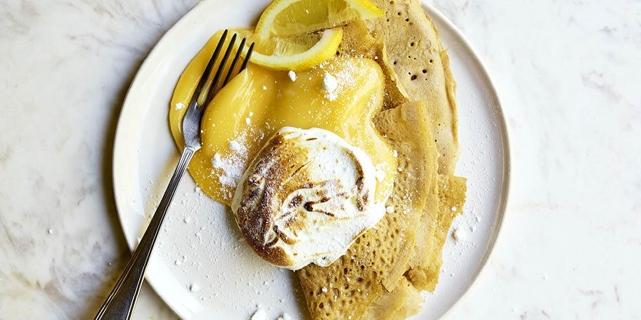 Boekweitpannenkoeken met meringue en citroen