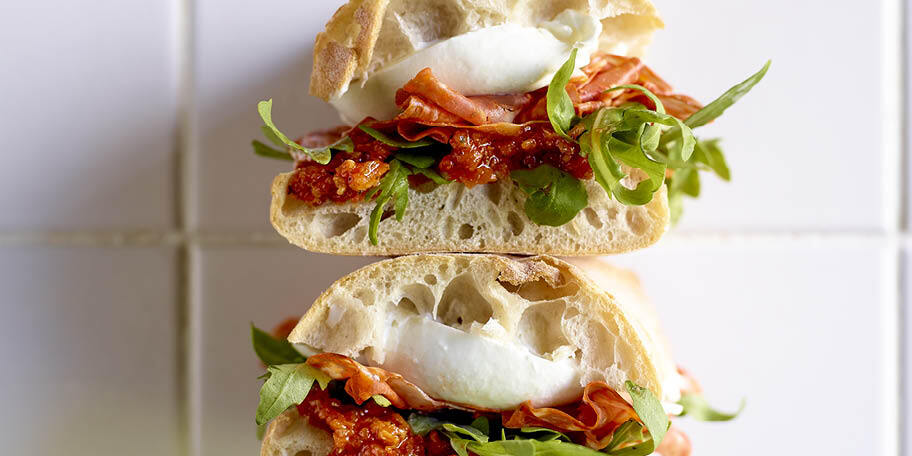 Panino con Burrata e Spianata