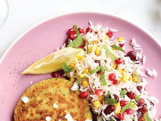 Burgers de courgettes au parmesan, salade de riz