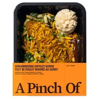 A pinch of | Filet poulet | Curry | Purée Chou-fleur 