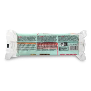 Delhaize | Cake | Aardbeirol 