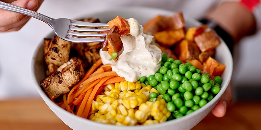 Buddha bowl au tofu