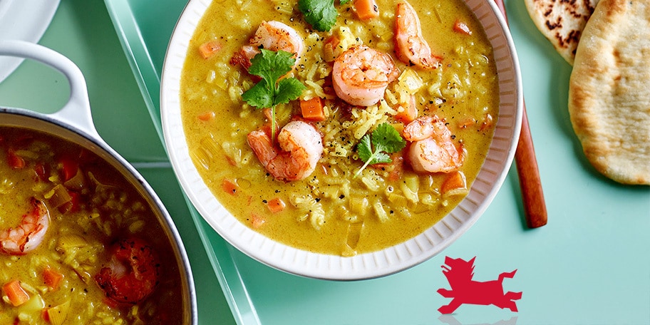 Soupe-repas aux crevettes, riz et lait de coco