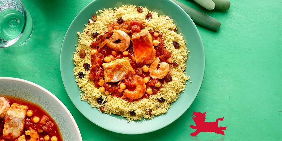 Tajine de poisson aux crevettes et aux pois chiches