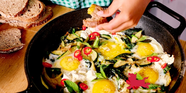 Groene shakshuka met feta