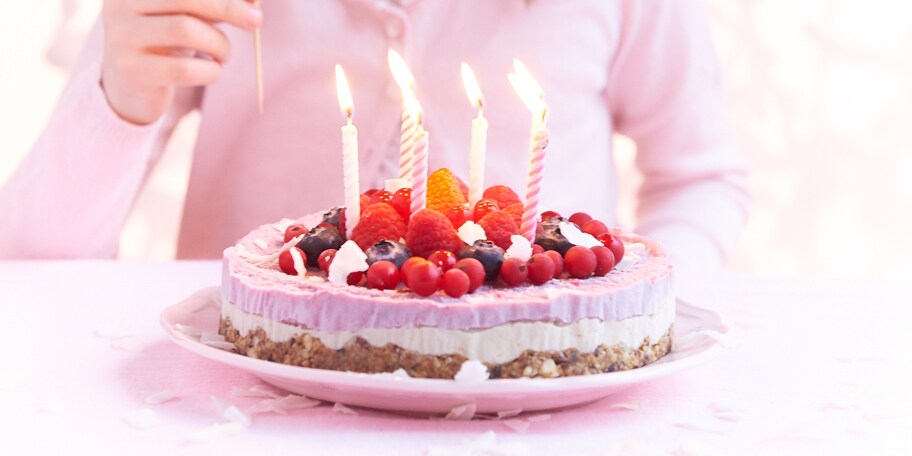 Dreamcake met frambozen en gedroogd fruit