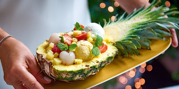 Ananas met lychees en sorbet