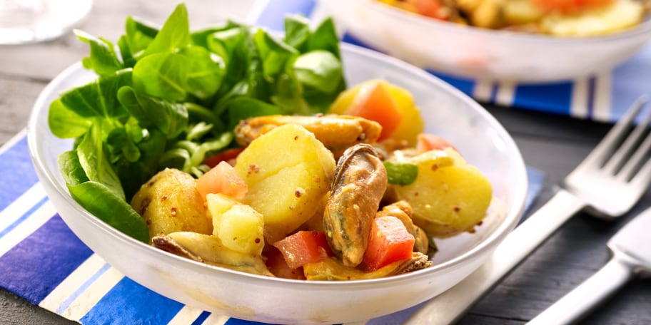 Mosselsalade met aardappelen