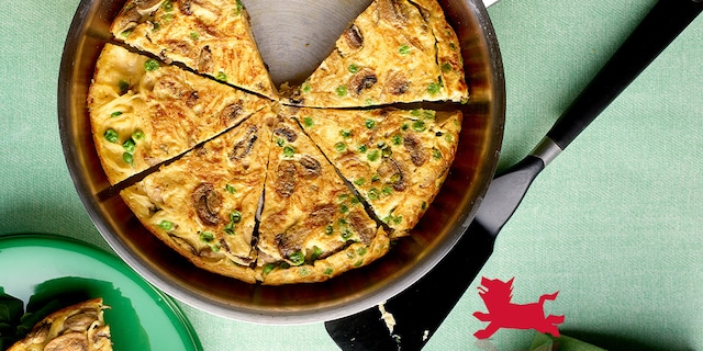 Frittata aux champignons, petits pois et ricotta