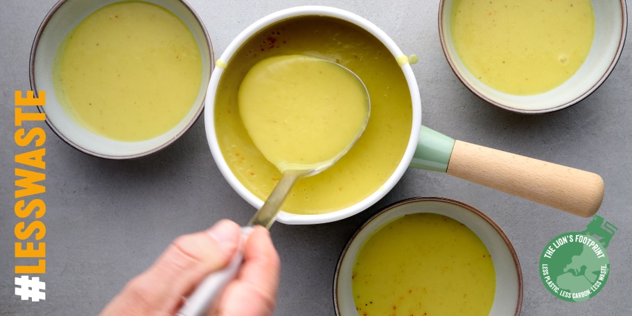 Soupe de panais au lait de coco