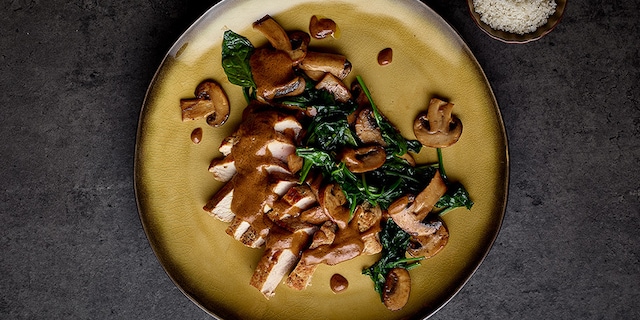 Médaillons de veau aux légumes et sauce moutarde
