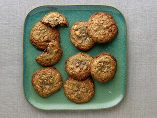 Half-baked cookies met Xavies’ granola