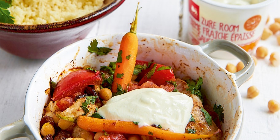 Marokkaans ovengerecht met roodbaarsfilet en couscous