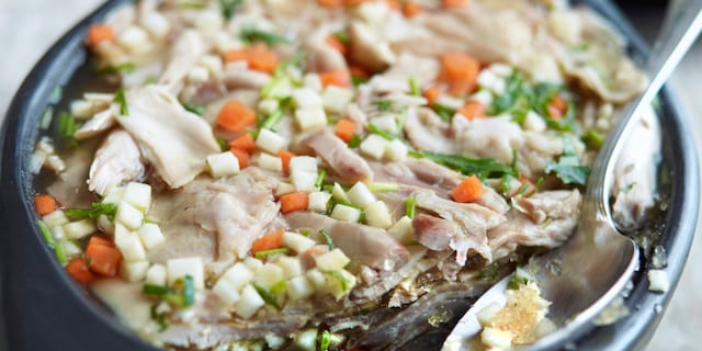 Terrine de lapin au chutney de mangue