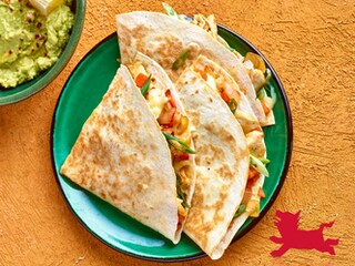 Quesadilla’s met kip, wortelen en gouda