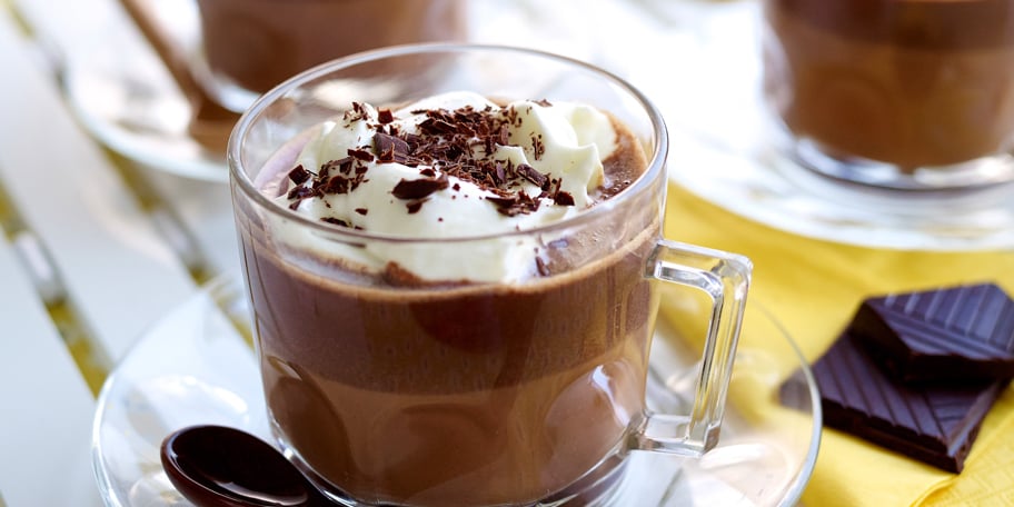 Warme chocolademelk ’do Brazil’