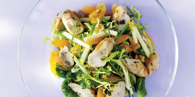 Wortelsalade met konijn en gedroogde vruchten