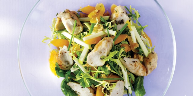 Wortelsalade met konijn en gedroogde vruchten