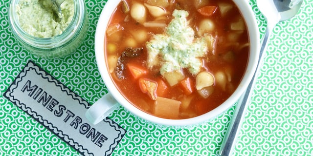 Minestrone met ricottapesto
