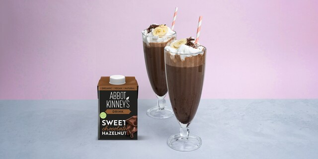 Frozen chocolate banana smoothie