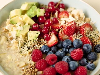 Pimped havermoutpap met rood fruit