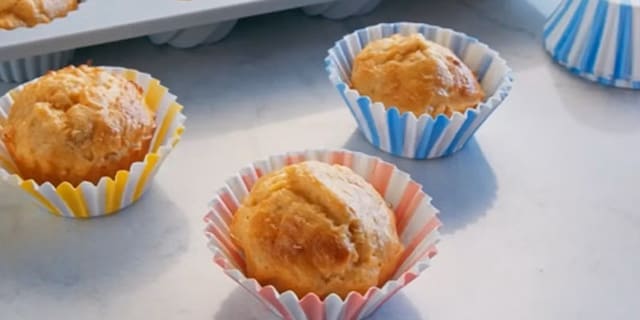 Ei- en kipmuffin 